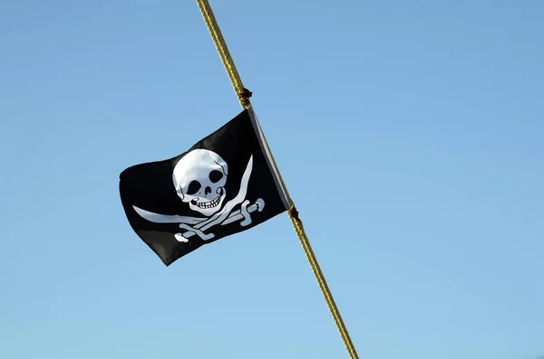 Grécia Zakynthos Bandeira Pirata Num Navio Cruzeiro Mar Jónico — Fotografia de Stock