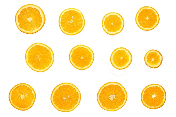 Slices of orange or tangerine isolated on white background. Flat lay, top view. Fruit composition — Stock Photo, Image