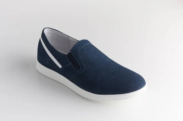 Blu Scarpe Uomo Isolato Sfondo Bianco — Foto Stock