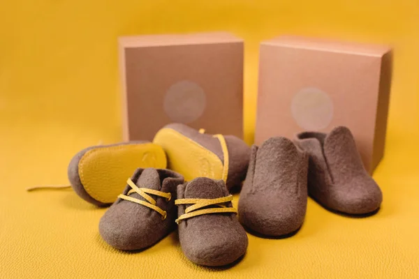 Brown Children Handmade Shoes Made Merino Wool Bright Yellow Background — Stock Photo, Image