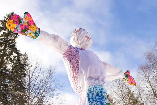 Maslenitsa - kış ritüel effigy — Stok fotoğraf
