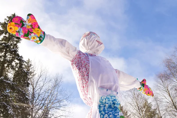 Maslenitsa - kış ritüel effigy