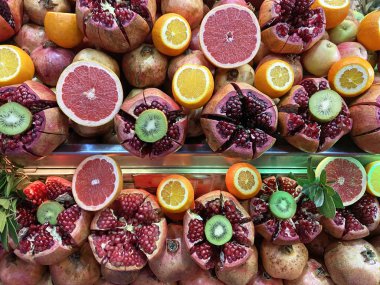 Fresh fruit display at juice stand