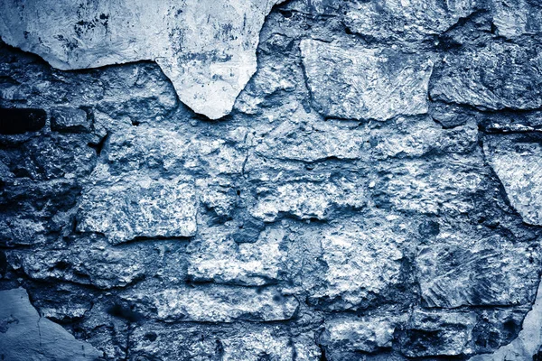 De oude bakstenen muur is afgezwakt in de trendkleur van het jaar. — Stockfoto
