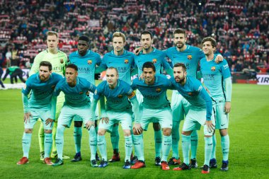Bilbao, İspanya - Ocak 05: Barcelona oyuncular poz sekizinci finale İspanyolca Kupası maçında Athletic Bilbao ve Fc Barcelona, Bilbao, İspanya ' 05 Ocak 2017 kutladı arasında basın için