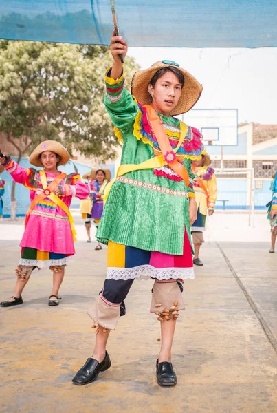 Lima Lima Perú Noviembre 2016 Jóvenes Estudiantes Vestidos Con Traje — Foto de Stock