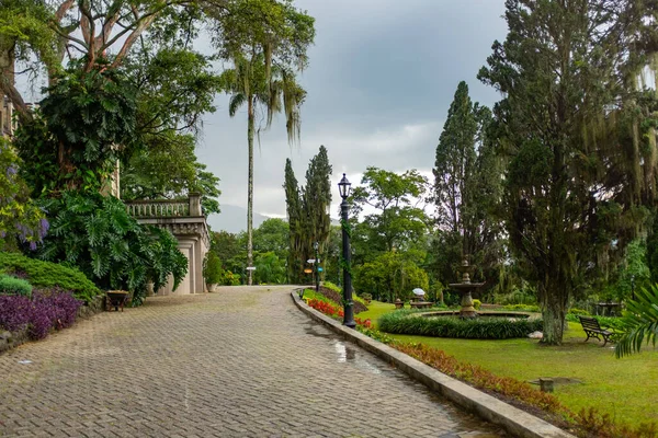 Medellin Antioquia Colombia November 2019 Green Gardens Antiques Fountains Castle — Stock Photo, Image