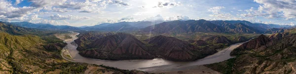 Каута Одна Колумбії Найбільша Річкова Ріка Оточена Величними Горами Пагорбами — стокове фото