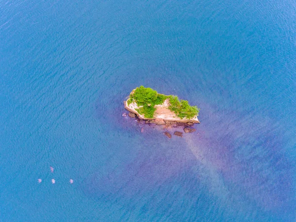 Huge Rock Shaped Chesse Know Small Quesillo Island Pacific Ocean — стоковое фото