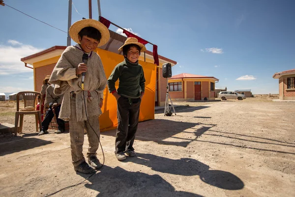 Vilaneque Oruro Bolivia October 2017 Group Young Indigenous Students Sing — 图库照片