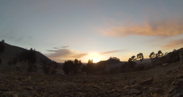 Coucher Soleil Magnifique Avec Ciel Bleu Orange Sur Terrain Tarabuco — Video