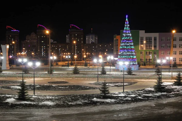 gece Noel şehir manzara