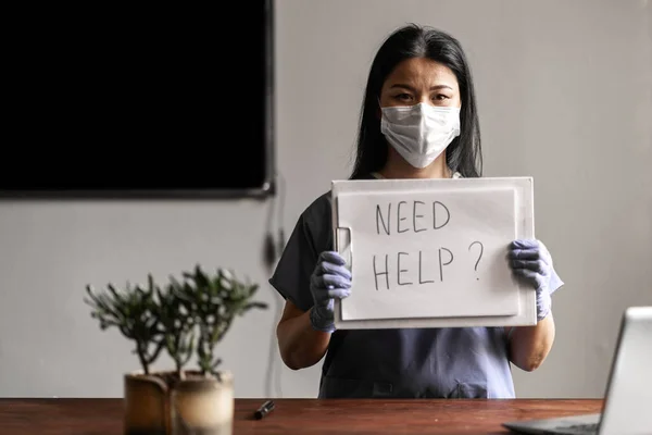 Butuh Bantuan Dokter Asia Virus Uji Topeng Pelindung Berinfeksi Berbahaya — Stok Foto