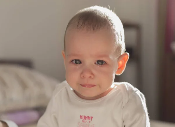 Crying little baby, 8 months old — Stock Photo, Image