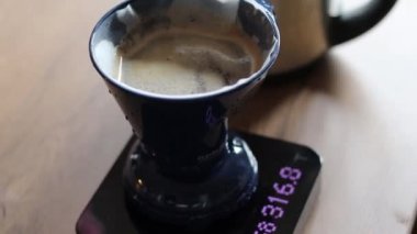Pul Üzerine Kahve Hazırlama Süreci. Alternatif Kahve Yapım Yöntemleri