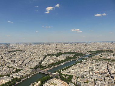 Seine Nehri üzerindeki Eyfel Kulesi 'nden Hava Görüntüsü