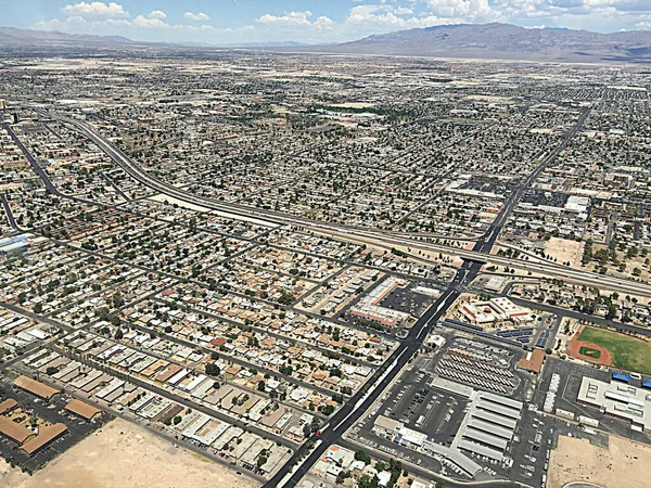 Vista Superior Ciudad Con Muchos Edificios Avión —  Fotos de Stock