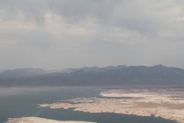 Peyzaj - Hills Nehri ve Bulutları - Başka Bir Görünüm