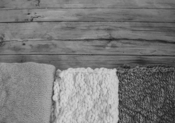 Three Knitted Square Cloths Lie Wooden Boards Black White Photo — Stock Photo, Image