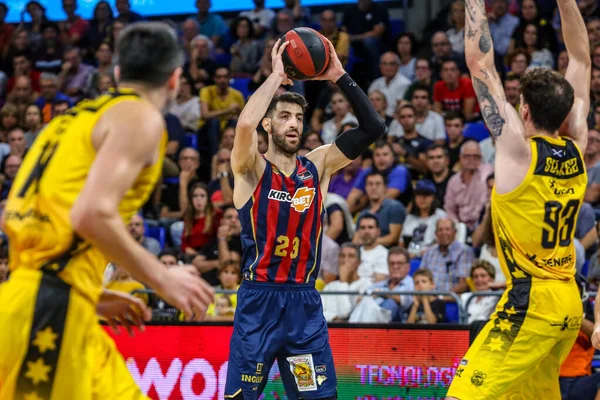 Equipos Internacionales de Baloncesto Iberostar Tenerife vs Saski Baskonia — Foto de Stock