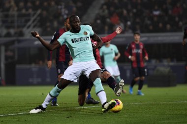 İtalyan Futbolu Serisi A Erkekler Şampiyonası Bologna Inter 'e karşı