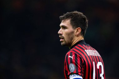 İtalyan Futbolu Serisi A Erkekler Şampiyonası Ac Milan - Spal