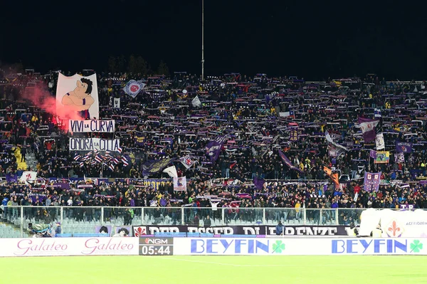İtalyan Futbol Serisi A Erkekler Şampiyonası Fiorentina Parma 'ya karşı — Stok fotoğraf