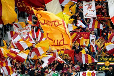 İtalyan Futbolu Serisi A Erkekler Şampiyonası Romanlar Napoli 'ye Karşı