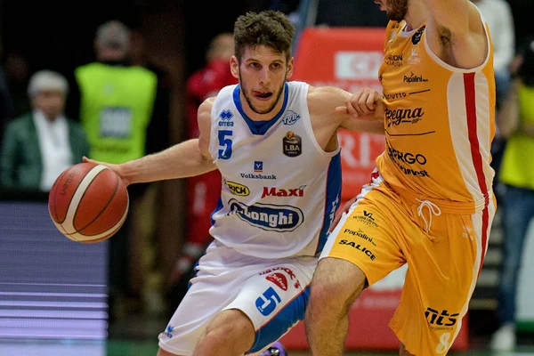 Basquetebol Italiano A Serie Championship De Longhi Treviso Basket vs Carpegna Prosciutto Basket Pesaro — Fotografia de Stock