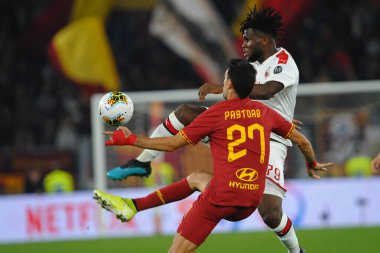 İtalyan Futbolu Serie A Erkekler Şampiyonası Romanlar Ac Milan 'a karşı