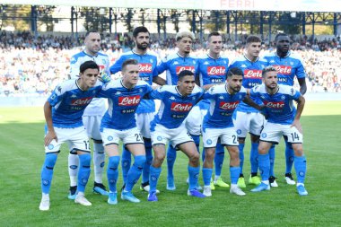 İtalyan Futbolu Serisi A Erkekler Şampiyonası Spal Napoli 'ye karşı