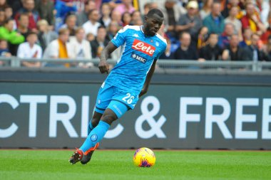 İtalyan Futbolu Serisi A Erkekler Şampiyonası Romanlar Napoli 'ye Karşı