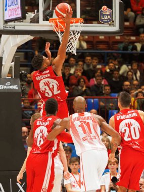 İtalyan Basketbolu A Serie Şampiyonası A - 124; X Armani Borsası Olimpia Milano - OpenJobmetis Varese