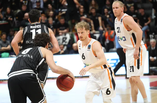 Baloncesto Eurocopa Segafredo Virtus Bolonia vs Ratiopharm Ulm — Foto de Stock