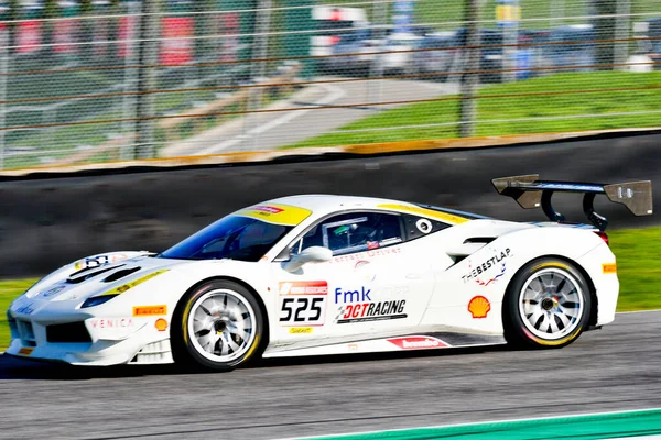 Ferrari Challenge Kupası Ferrari Yarışması Dünya Finali - Mugello 2019 — Stok fotoğraf