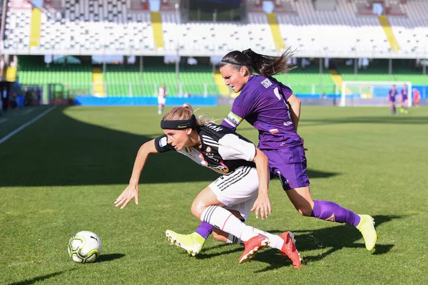 İtalyan Süper Kupası Futbolcu Kadınlar Juventus Fiorentina Kadınlarına Karşı — Stok fotoğraf