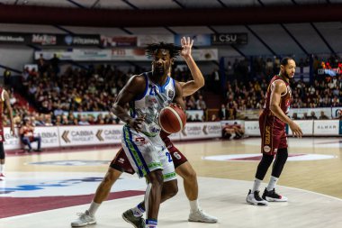 İtalya Basketbol Şampiyonası Umana Reyer Venezia Banco di Sardegna Sassari 'ye karşı
