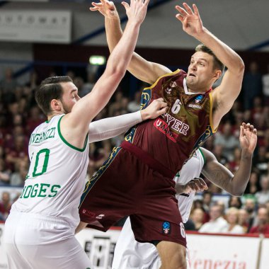 Basketbol Eurocup Şampiyonası Umana Reyer Venezia Limoges Csp 'a karşı