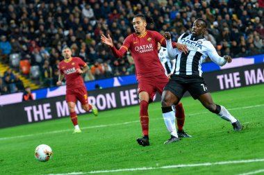 İtalyan Futbolu Serisi A Erkekler Şampiyonası Udinese Calcio Romanlara Karşı