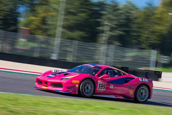 Ferrari Wanderpokal Ferrari Challenge World Finals 2019 — Stockfoto