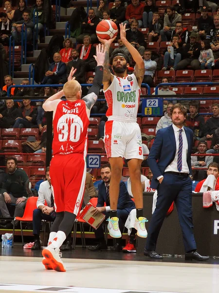 Baloncesto Italiano Serie A Campeonato AX Armani Exchange Olimpia Milano vs OriOra Pistoia — Foto de Stock