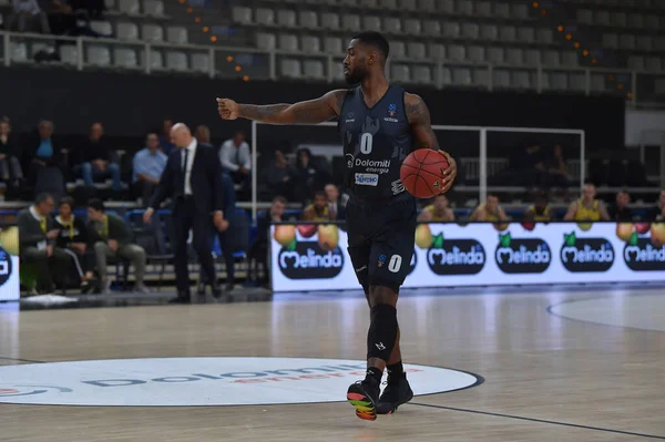 Baloncesto Eurocopa Dolomiti Energia Trento vs Asseco Arka Gdynia — Foto de Stock