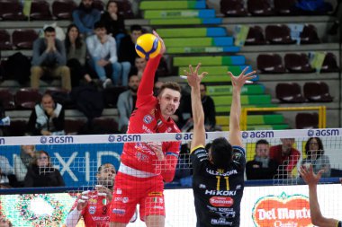 Voleybol İtalyan Serie A Erkekler Süper Ligi Şampiyonluğu Calzedonia Verona Cucine Lube Civitanova 'ya karşı