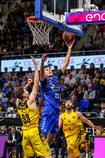 Equipos Internacionales de Baloncesto Iberostar Tenerife vs San Pablo Burgos — Foto de Stock