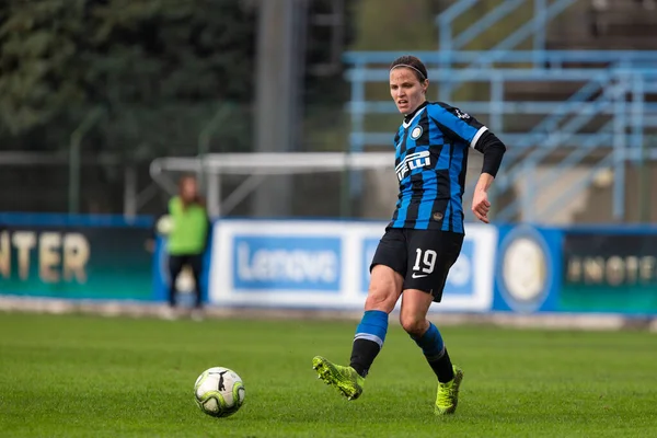 Mistrovství Itálie ve fotbale žen Inter vs Orobica Bergamo — Stock fotografie