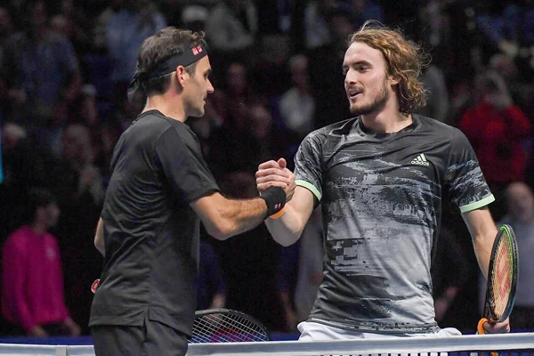 Tenis Internacionales Nitto ATP Final Roger Federer vs Stefanos Tsitsipas - Semifinal 1 — Foto de Stock