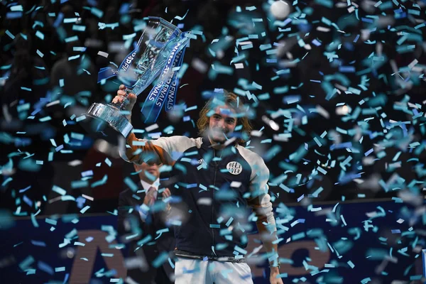 Internacionais de tênis Nitto ATP Final Dominic Thiem e Stefanos Tsitsipas a vittoria final — Fotografia de Stock