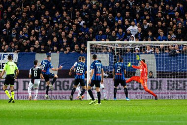 İtalyan Futbolu Serisi A Erkekler Şampiyonası Atalanta Juventus 'a karşı