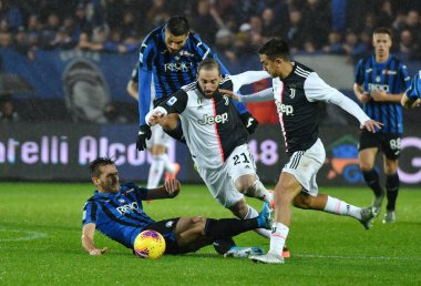 İtalyan Futbolu Serisi A Erkekler Şampiyonası Atalanta Juventus 'a karşı