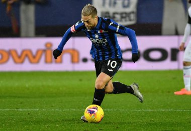 İtalyan Futbolu Serisi A Erkekler Şampiyonası Atalanta Juventus 'a karşı